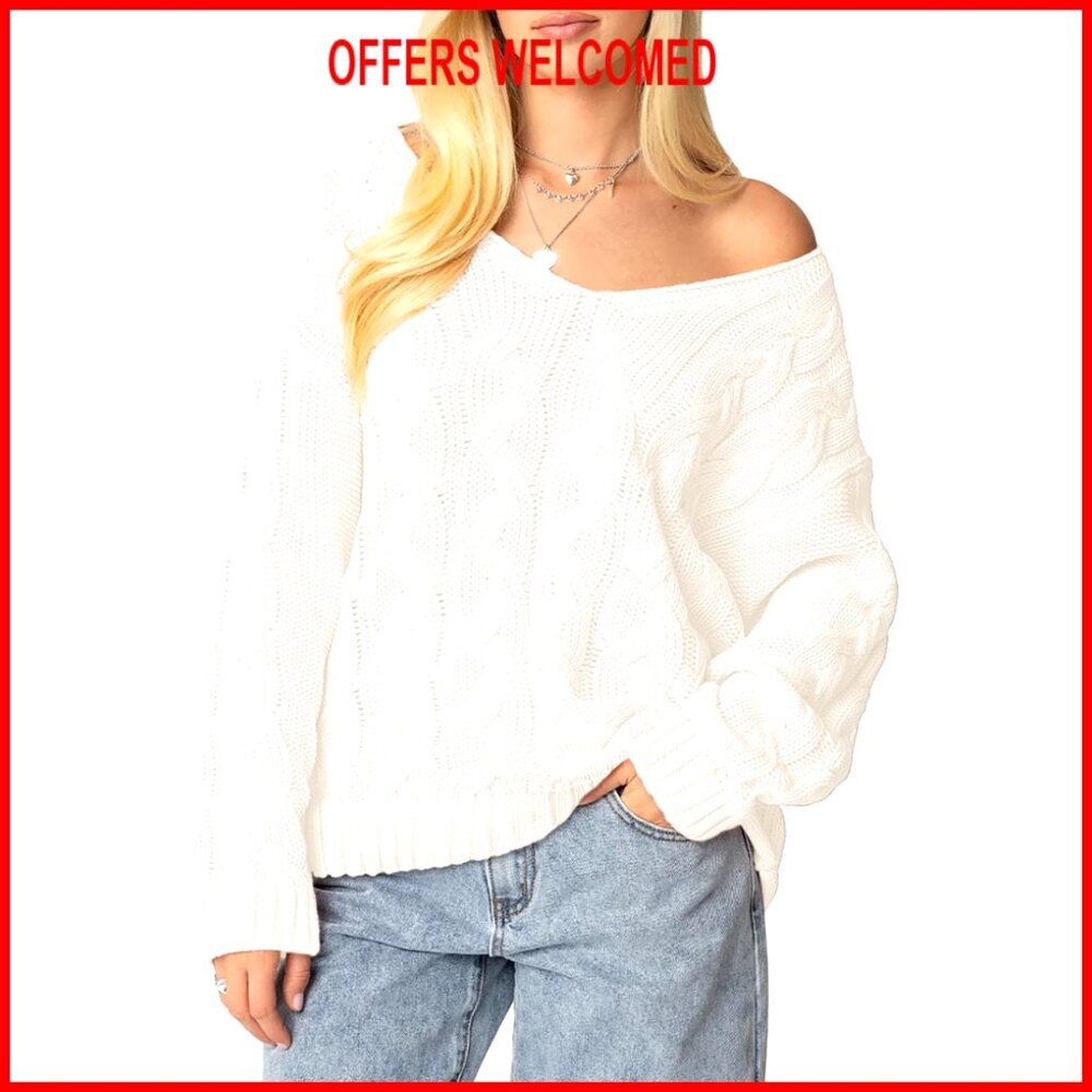 Oversized Cable Knit V-Neck Pullover Sweater 60% Cotton 40% Acrylic